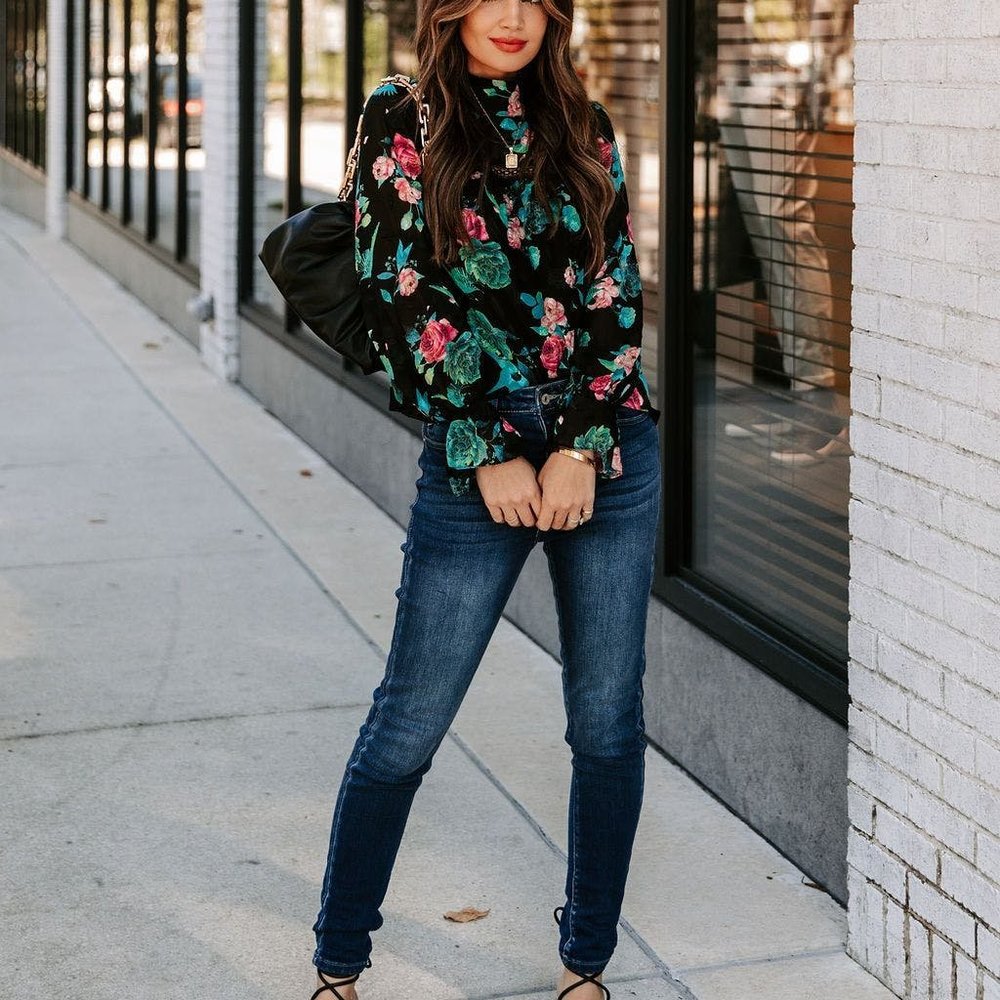 RIOS FLORAL LACE BLOUSE - Picture 3 of 11